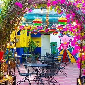 Media Luna Tlaquepaque